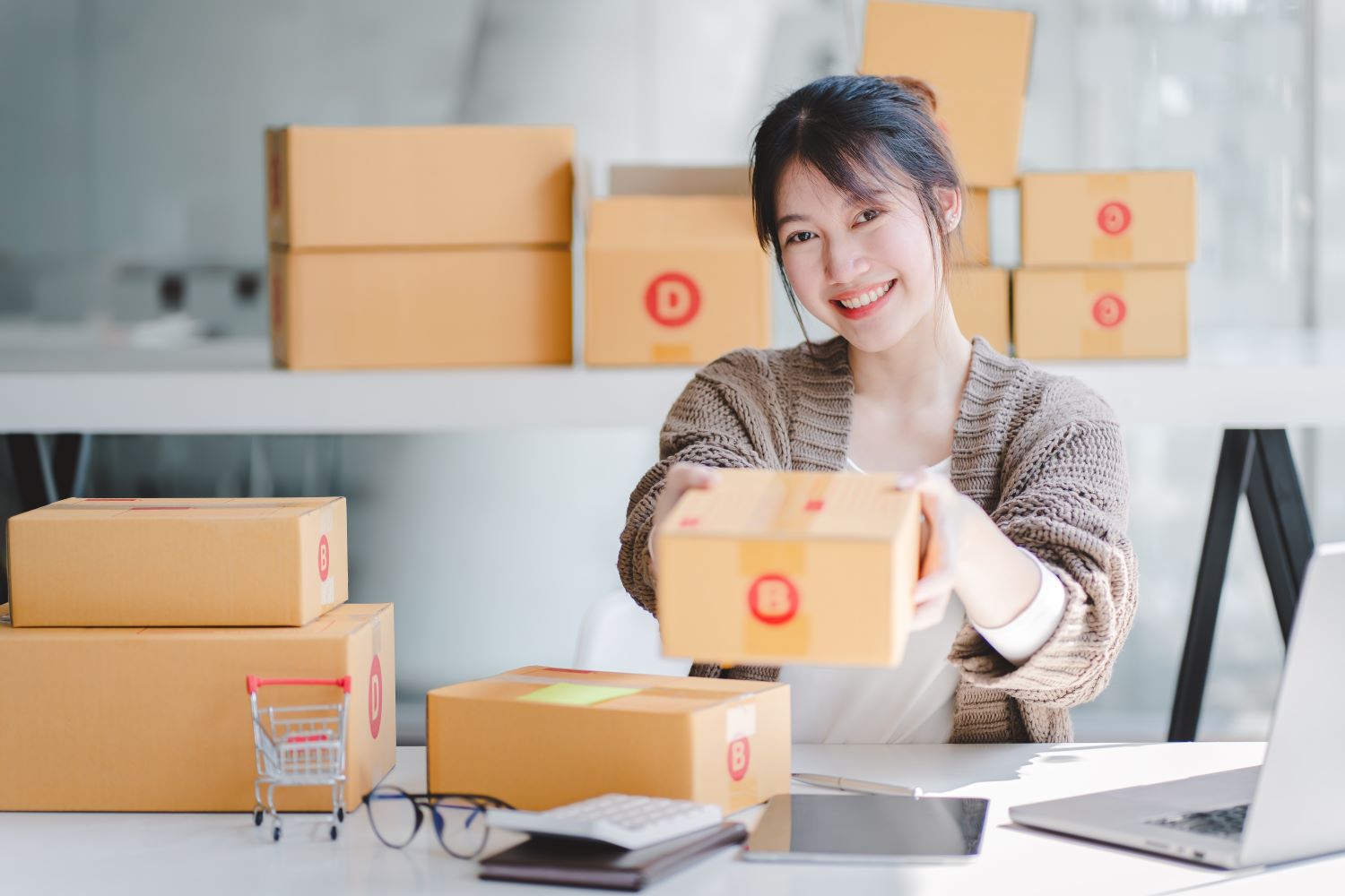 สั่งสินค้าจากจีนยังไงไม่ให้โดนโกง? เคล็ดลับที่หลายคนมองข้าม